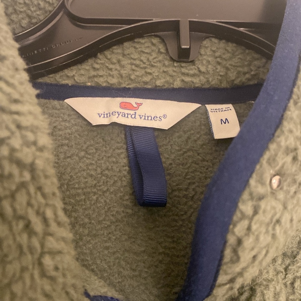 Vineyard Vines fleece button down jacket